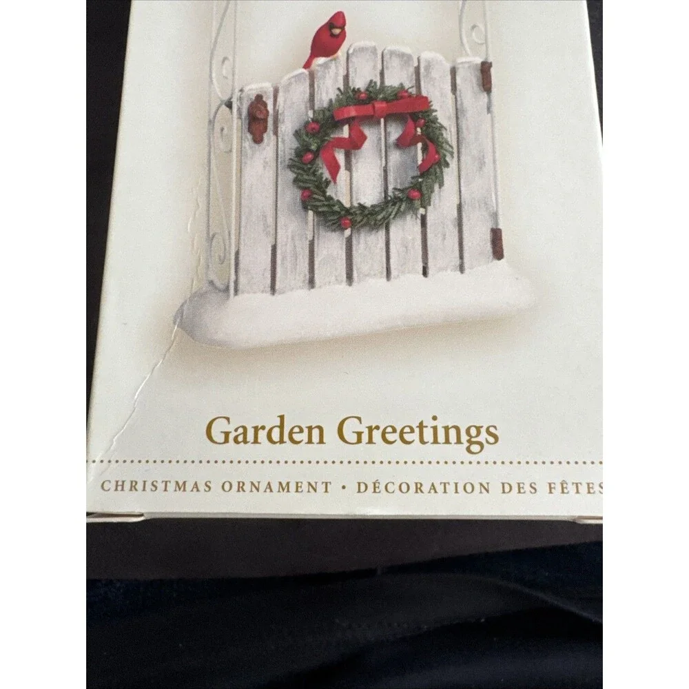 Hallmark 2006 Garden Greetings Cardinal Wreath Gate Keepsake Ornament Boxed - Picture 5 of 9